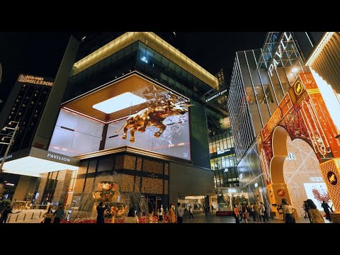 Majestic 3D golden bull show outside Pavilion KL – Year of the Ox