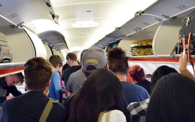 Reasons You Should Stand Up As Soon As Your Flight Lands