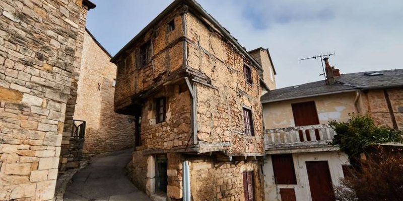 The oldest house in France